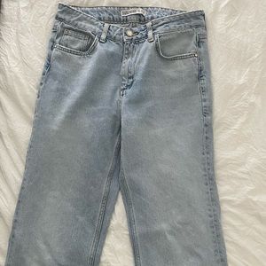 ZARA CROPPED FREY FLARE DENIM